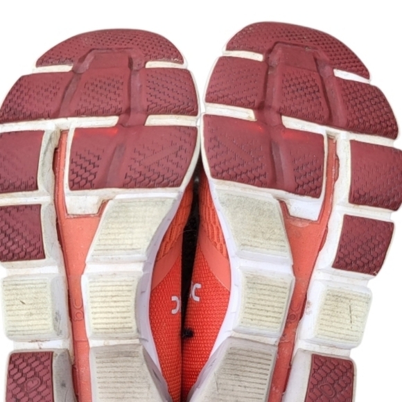 On Cloudflyer 2 Running Athletic Tennis Shoe Sneaker Flare Quartz Red Women 8 - Picture 14 of 15